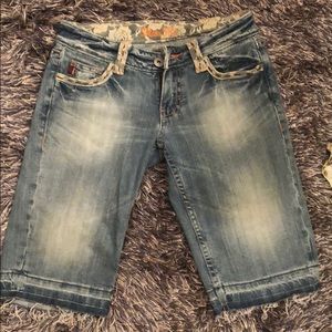 Miss me Bermuda shorts